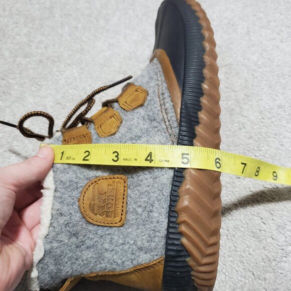 Sorel Ankle Boots in Gray and Brown - Picture 12 of 12